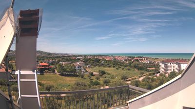 immagine della webcam nei dintorni di Canzano: webcam Scerne