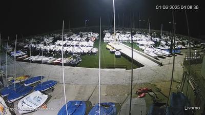 immagine della webcam nei dintorni di Putignano: webcam Livorno