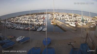 immagine della webcam nei dintorni di Livorno: webcam Antignano