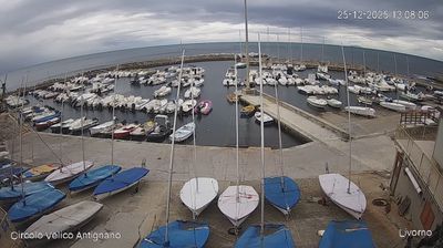 immagine della webcam nei dintorni di Tirrenia: webcam Livorno