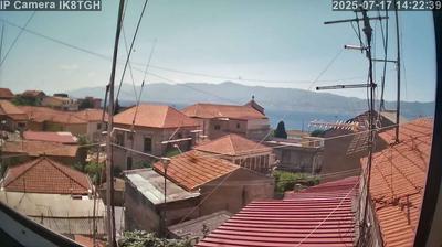 immagine della webcam nei dintorni di Faro Superiore: webcam Villa San Giovanni