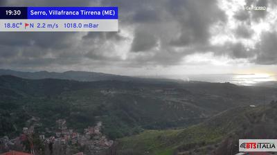 immagine della webcam nei dintorni di Villafranca Tirrena: webcam Serro