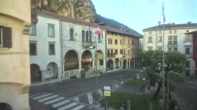 immagine della webcam nei dintorni di Verzegnis: webcam Gemona del Friuli