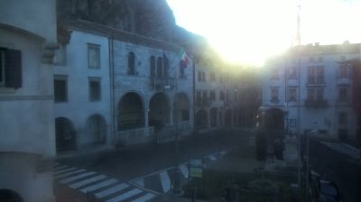immagine della webcam nei dintorni di Verzegnis: webcam Gemona del Friuli