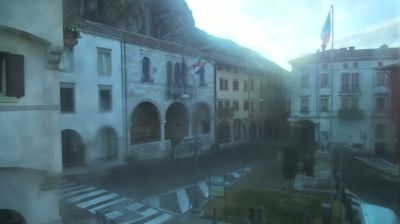 immagine della webcam nei dintorni di Caneva di Tolmezzo: webcam Gemona del Friuli