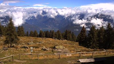 immagine della webcam nei dintorni di Introbio: webcam Monte Legnone