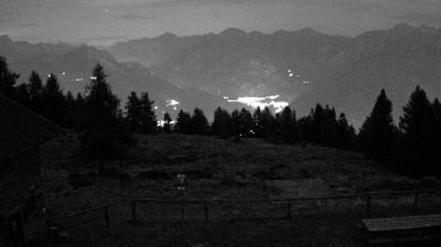 immagine della webcam nei dintorni di Colico: webcam Monte Legnone