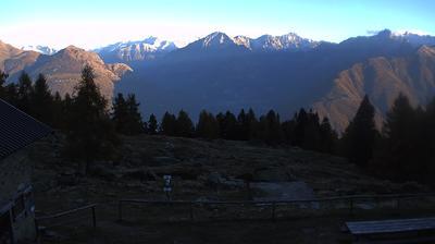 immagine della webcam nei dintorni di Sant'Abbondio: webcam Monte Legnone
