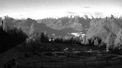 immagine della webcam nei dintorni di Albaredo per San Marco: webcam Monte Legnone