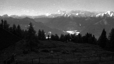 immagine della webcam nei dintorni di Consiglio di Rumo: webcam Monte Legnone