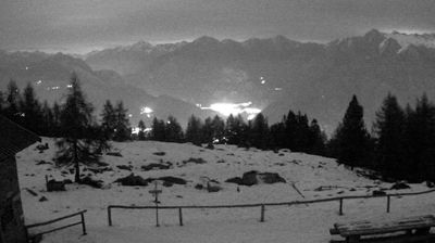 immagine della webcam nei dintorni di Gordona: webcam Monte Legnone