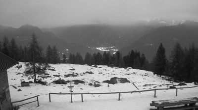 immagine della webcam nei dintorni di Gordona: webcam Monte Legnone