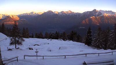 immagine della webcam nei dintorni di Forcola: webcam Monte Legnone