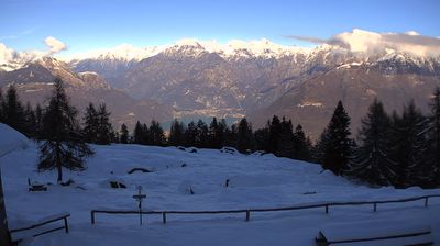 immagine della webcam nei dintorni di Bellano: webcam Monte Legnone