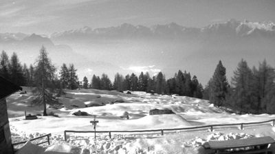 immagine della webcam nei dintorni di San Giacomo Filippo: webcam Monte Legnone