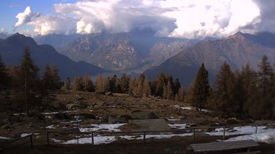 immagine della webcam nei dintorni di Gordona: webcam Monte Legnone