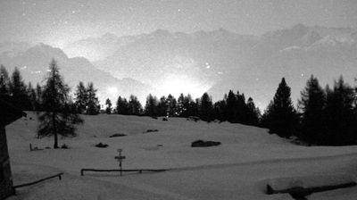 immagine della webcam nei dintorni di Varenna: webcam Monte Legnone