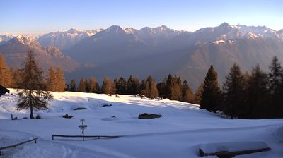 immagine della webcam nei dintorni di Bellano: webcam Monte Legnone