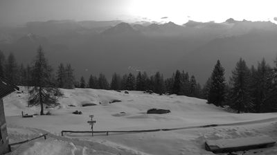 immagine della webcam nei dintorni di San Giacomo Filippo: webcam Monte Legnone