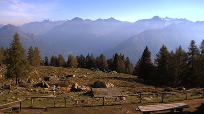 immagine della webcam nei dintorni di Rasura: webcam Monte Legnone