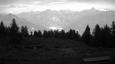 immagine della webcam nei dintorni di Consiglio di Rumo: webcam Monte Legnone