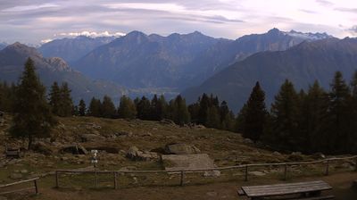 immagine della webcam nei dintorni di Varenna: webcam Monte Legnone