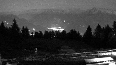 immagine della webcam nei dintorni di Forcola: webcam Monte Legnone