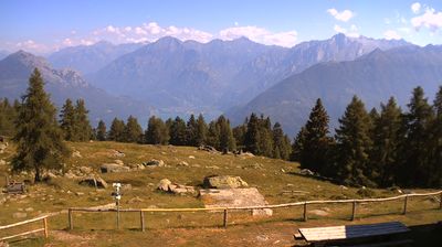 immagine della webcam nei dintorni di Domaso: webcam Monte Legnone