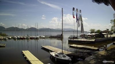 immagine della webcam nei dintorni di Pietrasanta: webcam Torre Del Lago Puccini