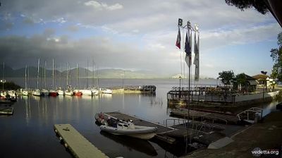 immagine della webcam nei dintorni di Pisa: webcam Torre Del Lago Puccini