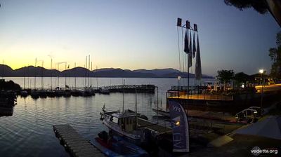 immagine della webcam nei dintorni di Calambrone: webcam Torre Del Lago Puccini
