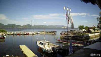 immagine della webcam nei dintorni di Cinquale: webcam Torre Del Lago Puccini