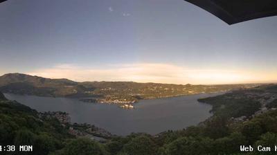 immagine della webcam nei dintorni di Borgosesia: webcam Madonna del Sasso