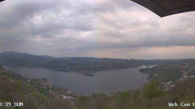 immagine della webcam nei dintorni di Omegna: webcam Madonna del Sasso