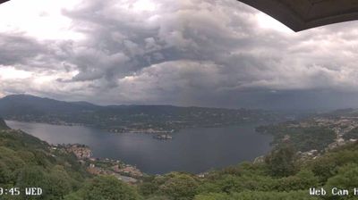 immagine della webcam nei dintorni di Borgomanero: webcam Madonna del Sasso