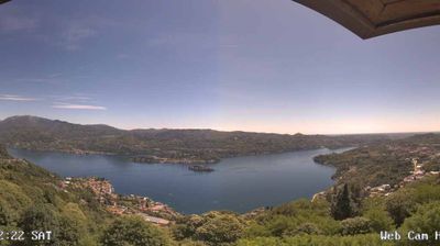 immagine della webcam nei dintorni di Meina: webcam Madonna del Sasso