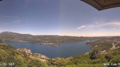 immagine della webcam nei dintorni di Meina: webcam Madonna del Sasso