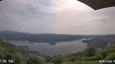 immagine della webcam nei dintorni di Arona: webcam Madonna del Sasso