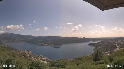 immagine della webcam nei dintorni di Comignago: webcam Madonna del Sasso