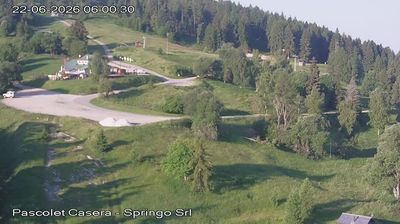 immagine della webcam nei dintorni di Pian del Cansiglio: webcam Nevegal