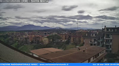 immagine della webcam nei dintorni di Aeroporto di Ciampino: webcam Monterotondo