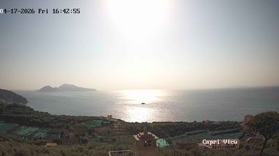 immagine della webcam nei dintorni di Vettica: webcam Sant'Agata sui Due Golfi