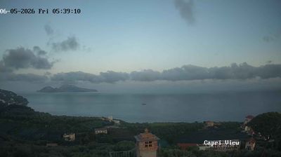 immagine della webcam nei dintorni di Anacapri: webcam Sant'Agata sui Due Golfi
