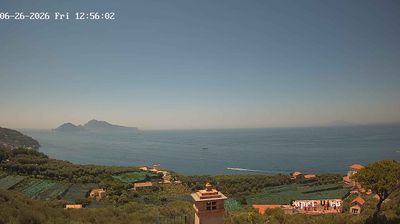 immagine della webcam nei dintorni di Massa Lubrense: webcam Sant'Agata sui Due Golfi
