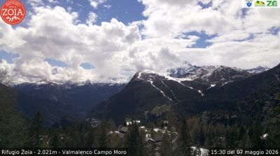 immagine della webcam nei dintorni di Carosello 3000: webcam Lanzada