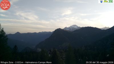 immagine della webcam nei dintorni di Carosello: webcam Lanzada