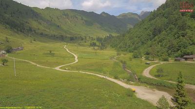 immagine della webcam nei dintorni di Mandello del Lario: webcam Introbio