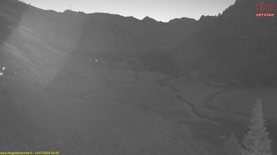 immagine della webcam nei dintorni di Talamona: webcam Rifugio Falc