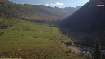 immagine della webcam nei dintorni di Piani di Bobbio: webcam Introbio