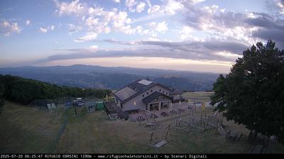 immagine della webcam nei dintorni di Carpegna: webcam Monte Nerone